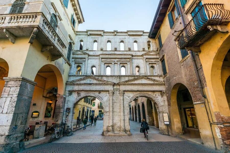 Verona: Small Group Guided Walking Tour with Arena Tickets - Cable Car to San Pietro: The One-Way Up Ride You’ll Remember