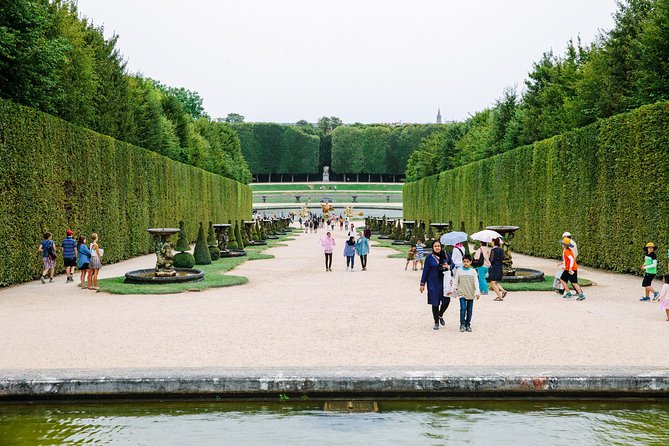 Versailles Château and Gardens Walking Tour from Paris by Train - Timing tips for the 8:30am departure