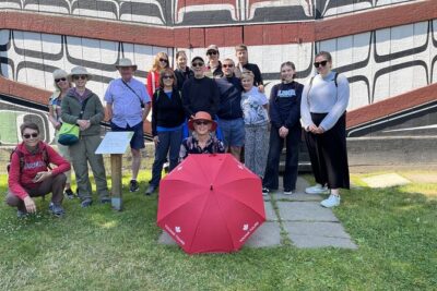 Victoria City Highlights 3 Hour Walking Tour | Grauity-Based - Thunderbird Park: Indigenous learning with a pause you’ll remember