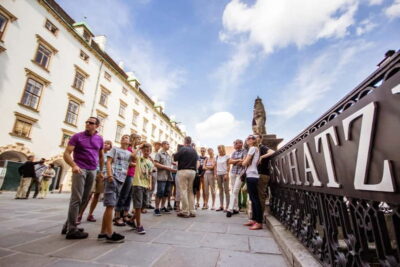 Vienna: 2 Hours Sightseeing Walking Tour - Meeting at Loos Haus (Michaelerplatz 3) without the stress