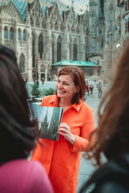 Vienna: Small Group Guided Walking Tour of City Highlights - Getting Your Bearings: Ringstraße Monuments and Museum Facades