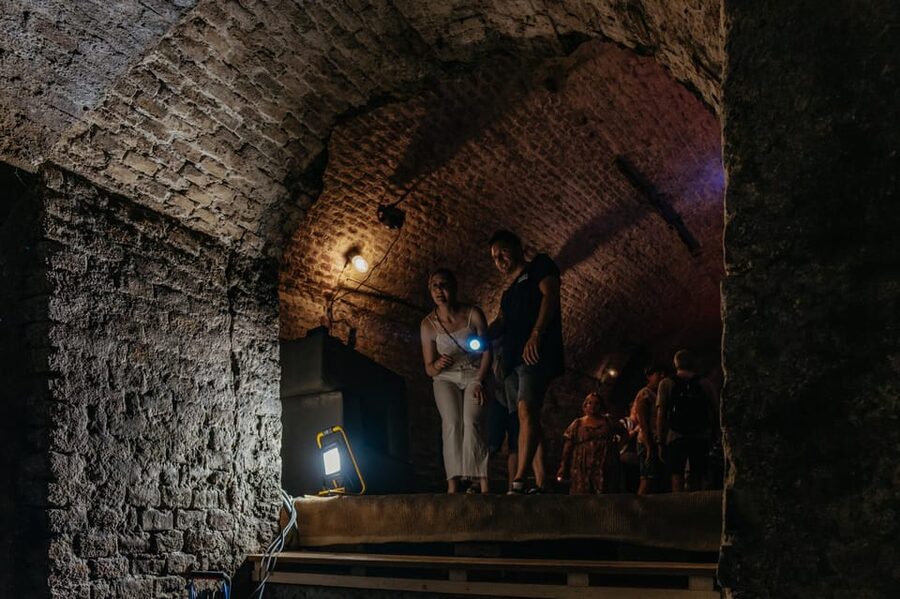 Vienna: Viennese Underworld Guided Walking Tour - The Guide Factor: German Live Explanations Plus English Audio Support