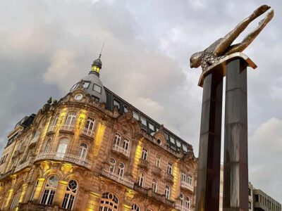 Vigo: Walking Tour with local History & Culture - Old streets and the city’s face: Policarpo Sanz to Garcia Barbon Theatre