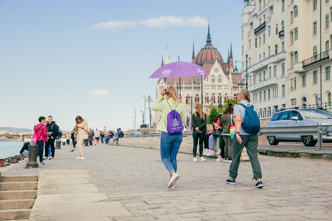 Walking Tour Budapest incl. the Shoes on the Danube Bank - A 2-hour Budapest primer that starts with the hardest stop