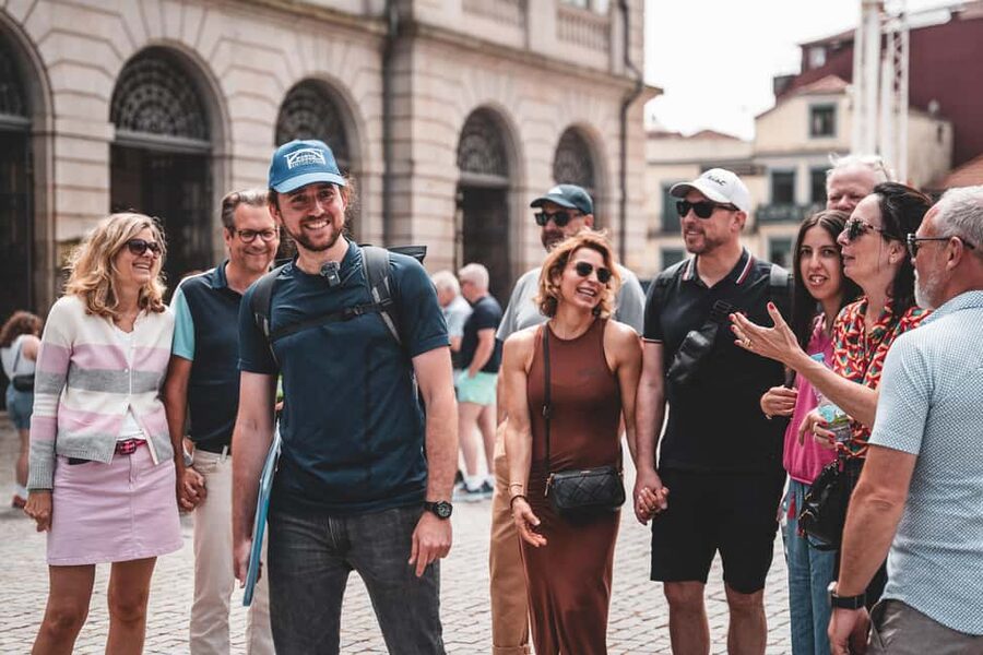 Walking tour discover Porto's center in German (max. 12 pax) - Key highlights I’d plan around