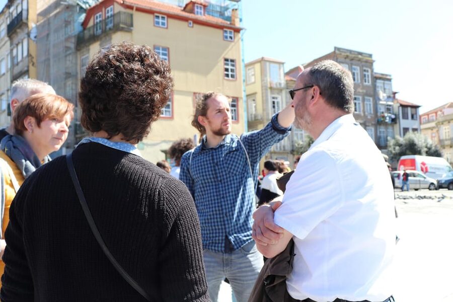 Walking tour discover Porto's center in German (max. 12 pax) - Break time and the restaurant tips that actually help