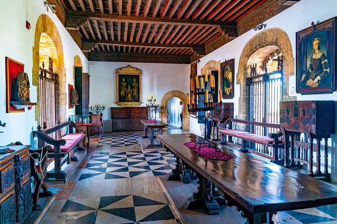 Walking Tour from Santo Domingo City - Museo de las Casas Reales: maps, tapestries, and colonial objects