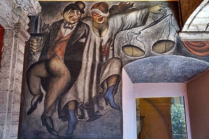 Walking Tour - Impressive murals in Historical Center of Mexico City - How long the tour really takes (and why pacing matters)