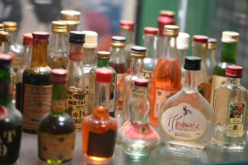 Walking Tour in Belgrade - The rakija finish and the local tips you actually use