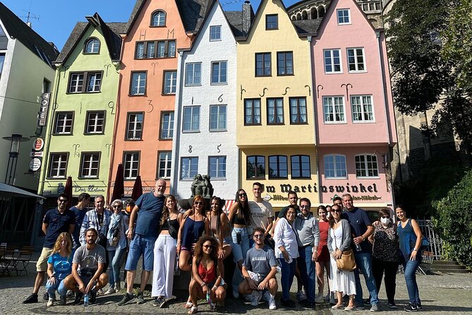 Walking tour of Cologne: The essential and unmissable - Stop 3: Historic Town Hall and its 120+ statues