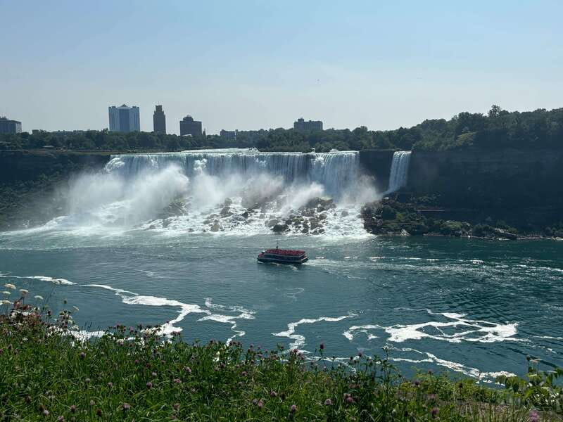 Walking Tour of Niagara Falls Canada and Hornblower Boat - Why This Niagara Falls Walk + Hornblower Combo Works