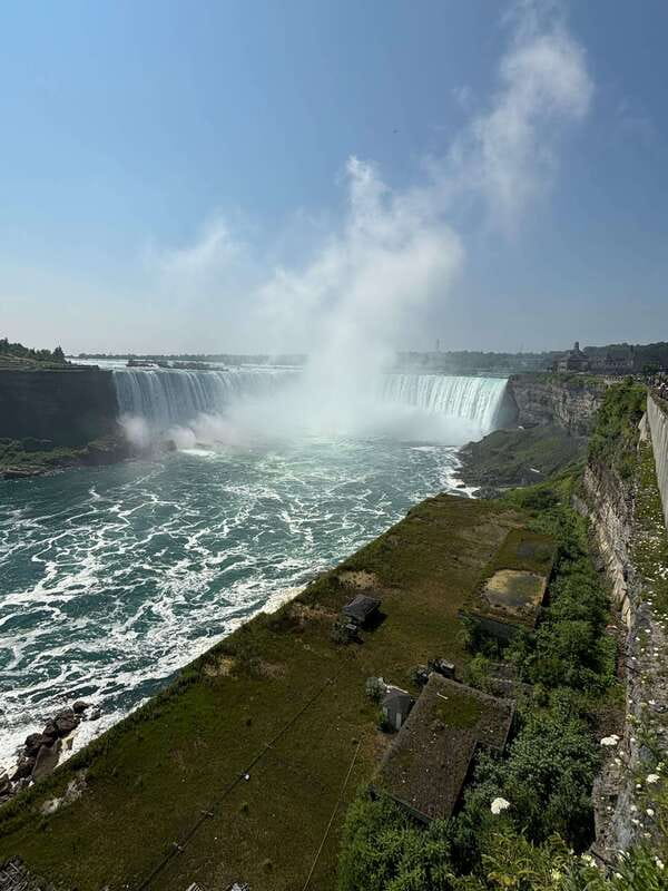 Walking Tour of Niagara Falls Canada and Hornblower Boat - The One-Hour Guided Walk: Horseshoe Falls Up Close on Foot