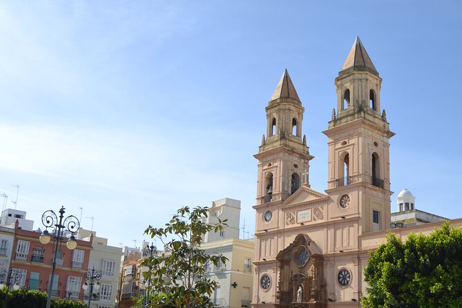 Walking Tour through Cádiz: Stories from the hand of a local guide - Key highlights you’ll feel right away