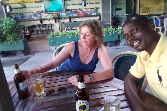 Walking Tour Through Old Town Mombasa and Fort Jesus - Old Town lanes: fish market, Old Port, Hindu temple, and Akamba crafts