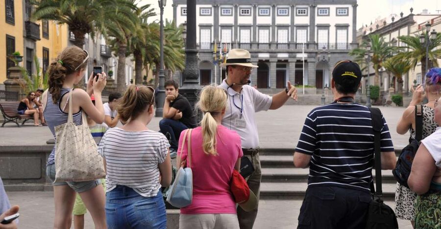 Walking tour Vegueta Old Town Las Palmas ( only in english) - From Castilian roots to Atlantic navigation: what the guide connects for you