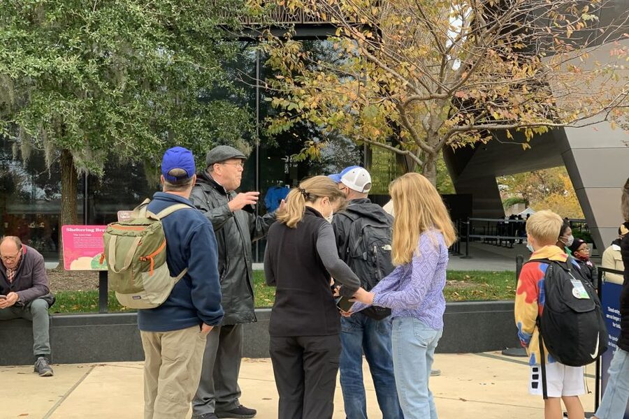 Washington DC: Walking Tour and African American Museum - Reserved Entry to the African American History Museum: Explore Your Way