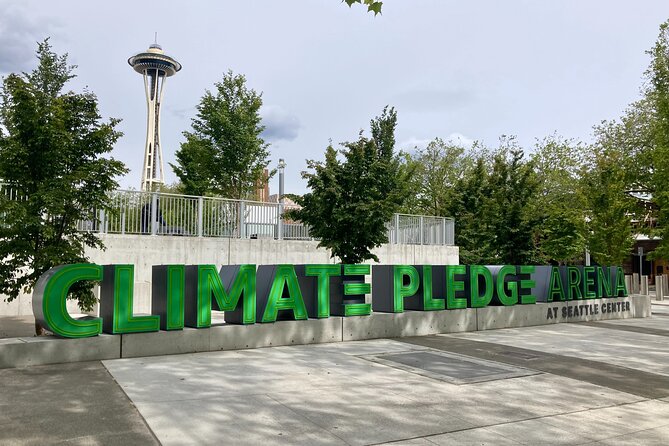 Welcome to Seattle Walking Tour - Waterfall Garden Park and the Klondike Gold Rush ripple effect