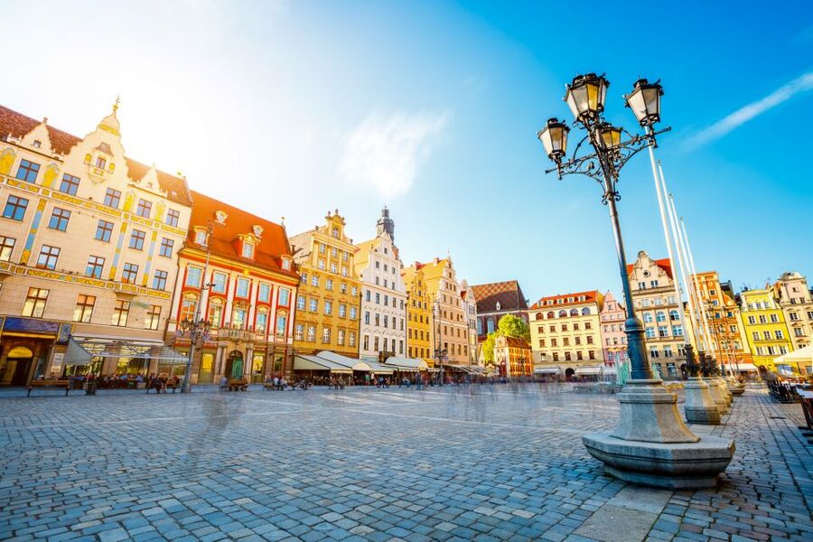 Wroclaw: Private Old Town Guided Walking Tour (2 hours) - Key highlights to watch for