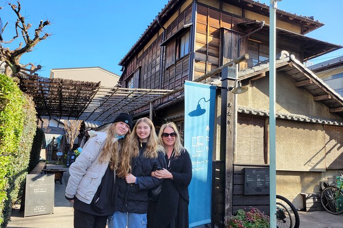 Yanaka Walking Tour: Historic and Traditional District of Tokyo - Nezu Jingu shrine: big trees, azalea color, and clear customs