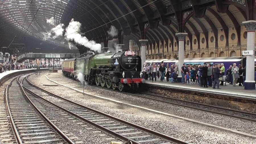 York: Harry Potter Guided Walking Tour - York Minster and College Street: The Serious Landmarks Behind the Magic