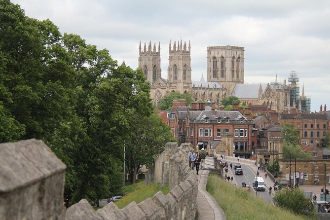 York Walls Private Walking Tour - What’s included vs what you still might pay for