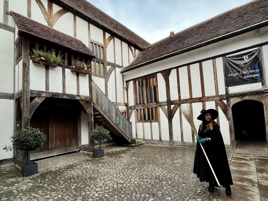 York: Witches and History Old Town Walking Tour - The Witch Stories The Guide Brings to Life (Mad Alice to Margaret Clitheroe)