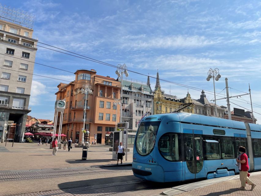 Zagreb: Small Group Walking Tour City Center and WW2 Tunnels - Dolac Market: The Belly of Zagreb (and a Timing Trap)