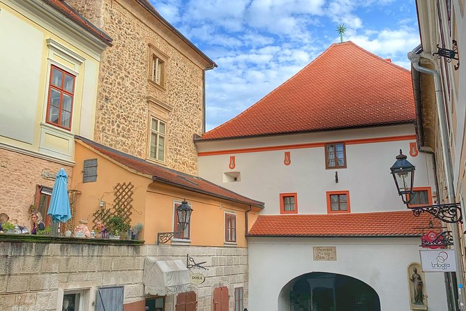 Zagreb Unveiled: Private walking tour with a local guide - Tkalčićeva Street: shortcuts to Zagreb’s personality