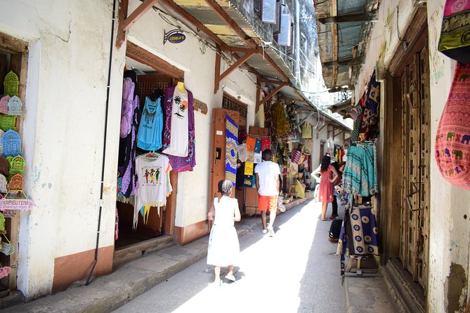 Zanzibar Stone Town Walking Tour - Starting at Forodhani Park: your meeting point and your reset