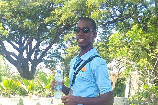 Zanzibar Stone Town Walking Tour - Freddie Mercury Museum stop: plan for the extra ticket