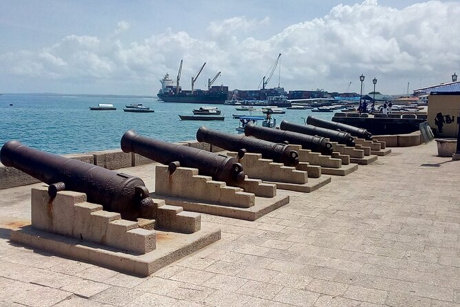 Zanzibar Stone Town Walking Tour - Beit-el-Ajaib (House of Wonders): the name isn’t random